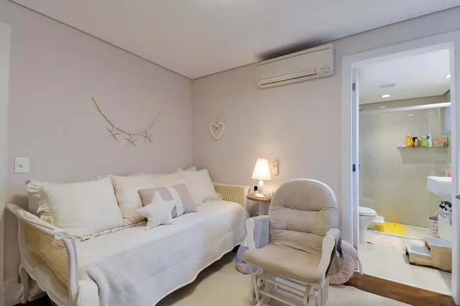 Imagem Apartamento a venda com 3 suítes e 2 vagas na Avenida Eucaliptos - Moema