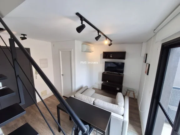 Imagem Duplex com 1 suíte na Vila Olímpia. Perto da Faculdade Insper.