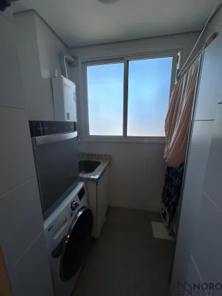 Imagem Apartamento Semimobiliado de 2 Dormitórios com Suíte no Edifício Vivaz