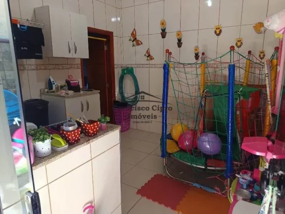 Imagem Casa à venda no bairro Campo do Galvão - Guaratinguetá/SP