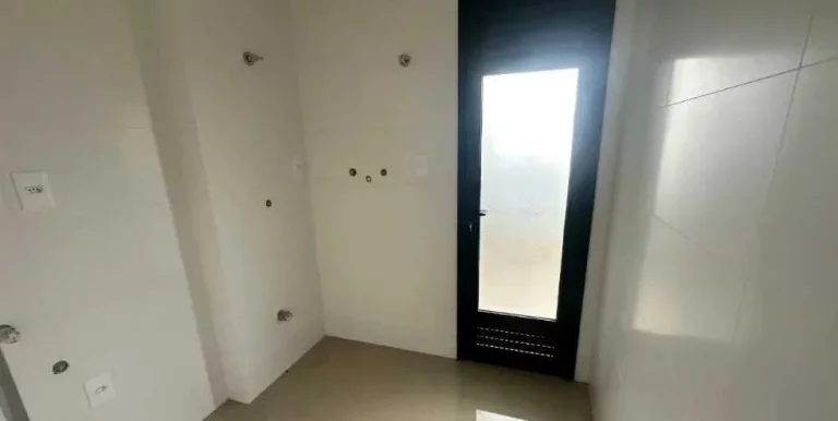 Imagem Apartamento 4 dormitórios sendo 2 suítes e 1 vaga de garagem - Floresta, São José/SC