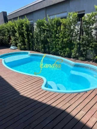 Imagem Casa térrea em condomínio fechado mobiliada e decorada 160m2