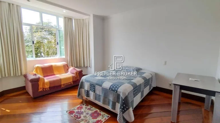 Imagem Casa à venda, 250 m² por R$ 2.000.000,00 - Tijuca - Teresópolis/RJ