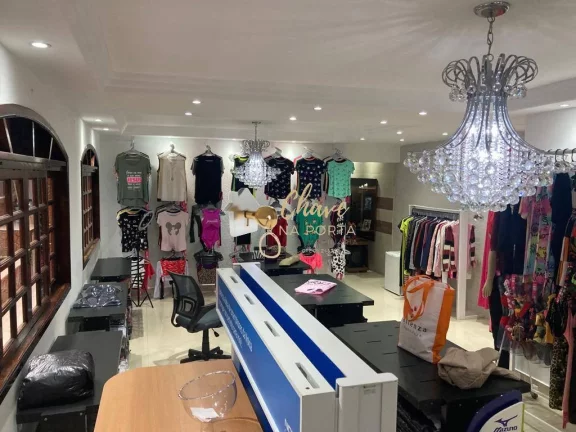 Imagem Sobrado amplo à venda em São João Clímaco com 4 Dormitórios