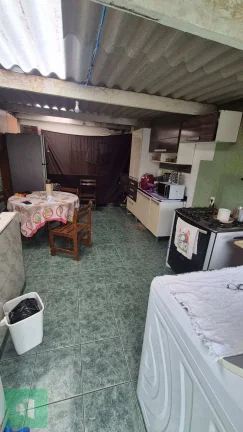 Imagem Sobrado à venda em Diadema, Taboão, com 2 quartos, 47m2