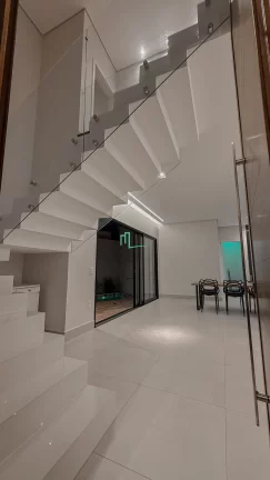 Imagem LINDA RESIDÊNCIA DE ALTO PADRÃO COM UM PROJETO DIFERENCIADO DISPONIVEL Á VENDA NO CENTRO DE FRANCA/SP