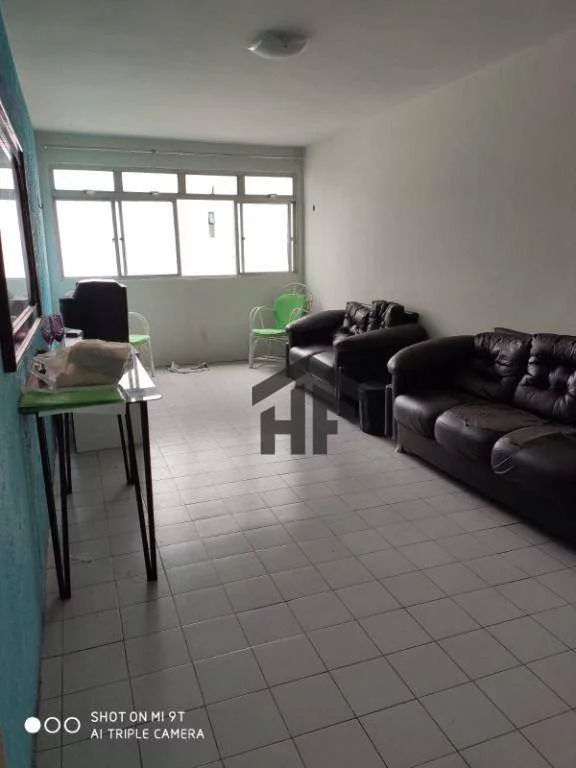 Imagem Apartamento com 3 Quartos à Venda, 101 m² em Encruzilhada - Recife