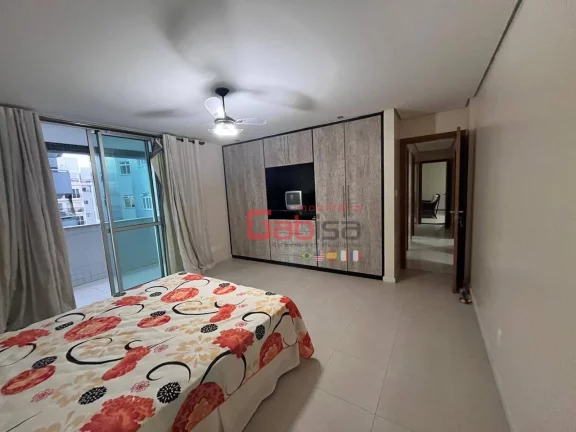 Imagem Apartamento com 4 dormitórios à venda, 217 m² por R$ 1.500.000 - Praia do Forte - Cabo Frio/RJ