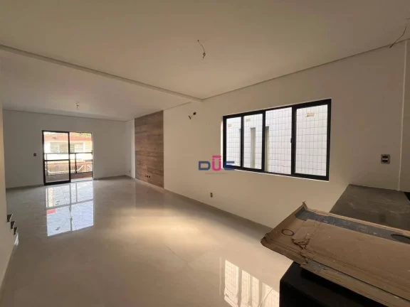 Imagem Sobreposta alta duplex com piscina, 3 suites e 2 vagas. Alto padrão no Boqueirão em Santos.