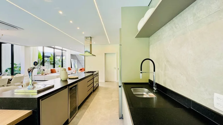 Imagem Casa dos Seus Sonhos na Riviera de São Lourenço - Módulo 11