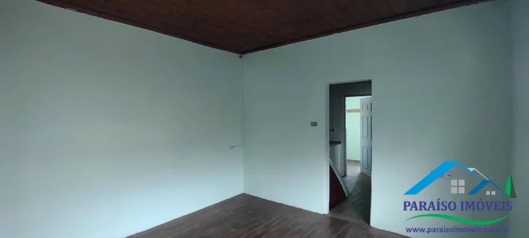Imagem Ótima oportunidade: casa com 2 quartos no centro de Paraisópolis MG