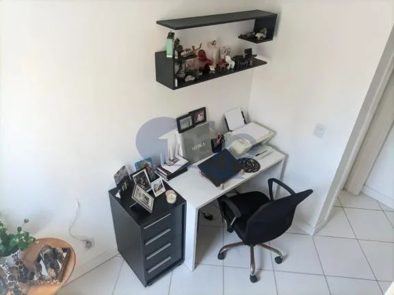 Imagem Apartamento á venda com 4 dormitórios no centro de Torres/RS