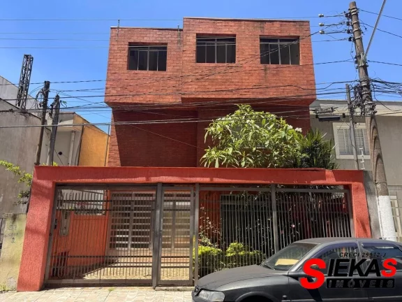 Imagem Casa para locação no Tatuapé - São Paulo-SP com 3 quartos, 2 banheiros e 230m². Venha conferir!