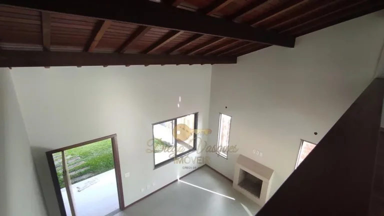Imagem Casa em Condomínio para Venda em Teresópolis / RJ no bairro Vargem Grande