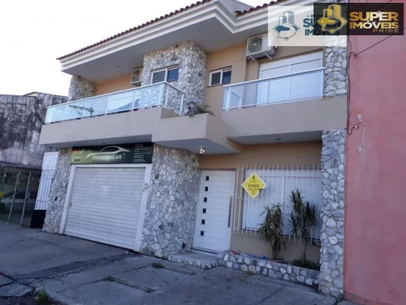 Imagem Casa Sobrado para Venda em Fragata Pelotas-RS - 682
