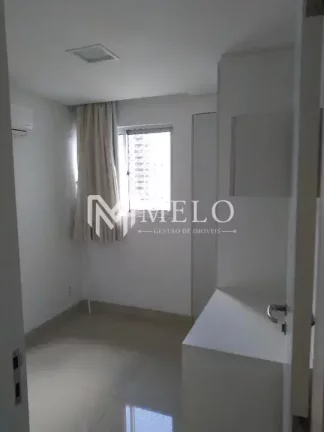Imagem Oportunidade em BOA VIAGEM: 95m², 03qts, 01suite, 01vaga..