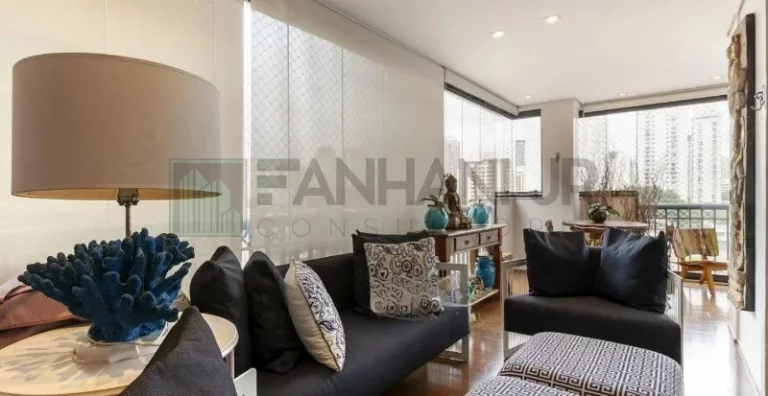Imagem Apartamento de luxo para locação na Vila Nova Conceição, São Paulo-SP: 4 quartos, 3 suítes, 3 salas, 4 banheiros, 4 vagas, 180m².