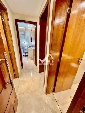 Imagem Apartamento com 3 dormitórios à venda, 131 m² por R$ 2.020.000,00 - Embaré - Santos/SP