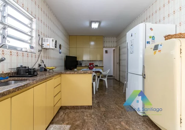 Imagem Casa Assobradada com 4 dormitórios e 4 banheiros ao lado do Metrô Praça da Árvore em Vila da Saúde, São Paulo/SP
