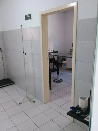 Imagem Ponto Comercial em Sorocaba-SP: Locação na Vila Hortência com 3 salas, 1 banheiro e 220m² de área!
