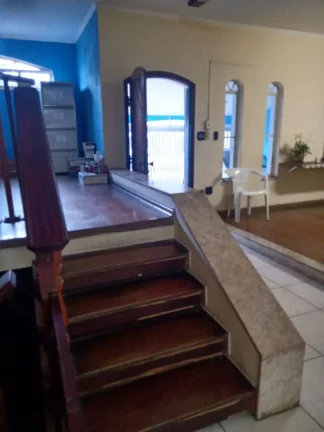Imagem Sobrado com 2 dormitórios à venda, 356 m² por R$ 1.000.000,00 - Centro - Poá/SP