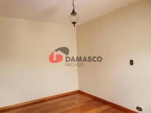 Imagem Sobrado à venda 3 Quartos, 1 Suite, 6 Vagas, 246M², Vila Alpina, São Paulo - SP