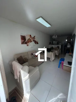 Imagem Casa Solta em Condomínio Residencial – 2 Quartos (1 Suíte) | 70m² | Tabuleiro do Pinto