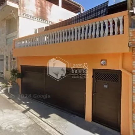 SOBRADO INVERTIDO À VENDA, COM 308² COM 3 DORMS, AMPLO TERRAÇO, LAVANDERIA E QUITAL - CONJUNTO RESIDENCIAL JARDIM CANAÃ