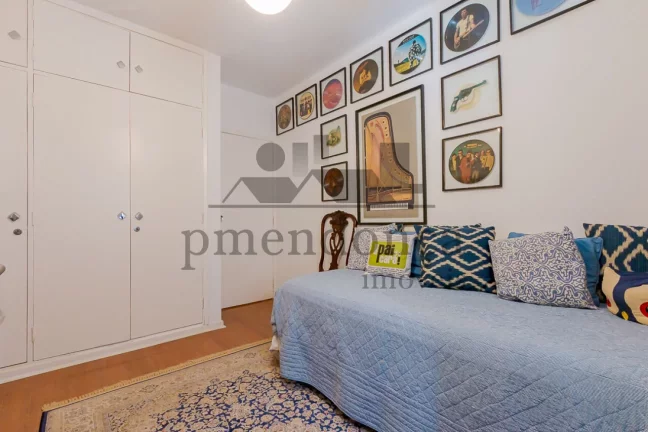 Imagem Apartamento na Alameda Lorena com 123m², 3 quartos (1 suíte) e 1 vaga.