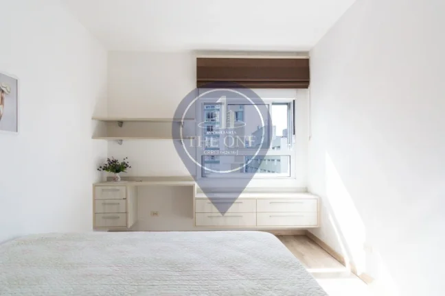 Imagem Apartamento de Luxo à Venda na Bela Vista: 3 quartos, 1 suíte, 2 salas, 1 vaga de garagem, 177m². Confira!