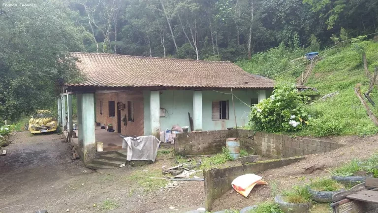 Imagem Chácara para Venda em Ribeirão Pires, Somma, 4 dormitórios, 1 banheiro, 10 vagas