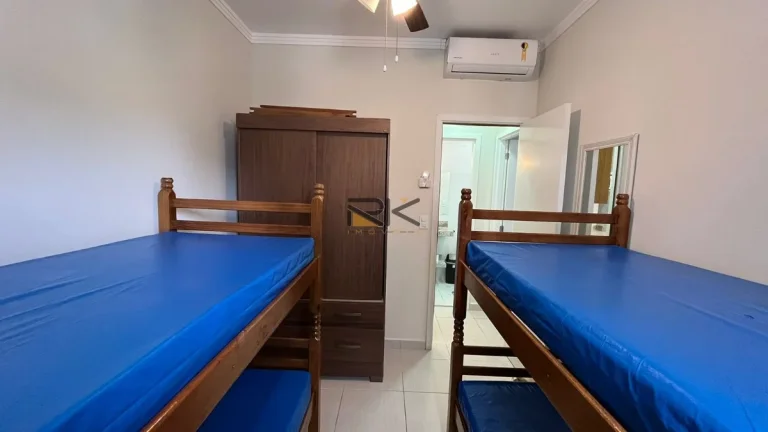 Imagem APARTAMENTO À VENDA COM 2 DORMITÓRIOS SENDO 1 SUÍTE,SALA 2 AMBIENTES