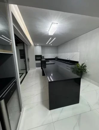 Imagem Casa em Condomínio para Venda em Cuiabá / MT no bairro Jardim Imperial