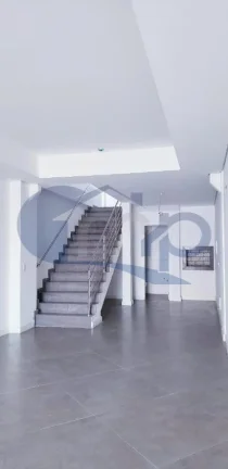 Imagem Sala comercial á venda com 128m² no centro de Torres/RS
