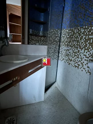 Imagem Vendo Cob Alfa 1, na Praia da Barra, nascente, vista mar, montanhas e lagoa, indevassável, original 3Q, 190,42m², duplex, ônibus, clube, tênis,futebol