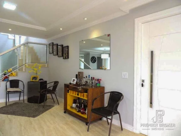 Imagem Casa à venda, 328 m² por R$ 2.000.000,00 - Vargem Grande - Teresópolis/RJ