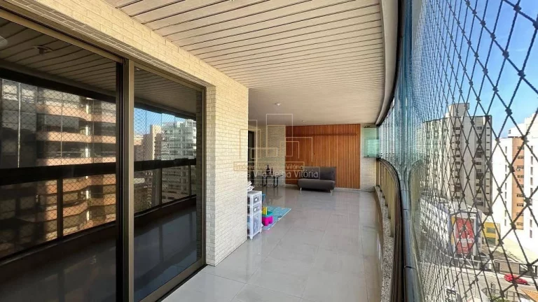 Imagem Apartamento 4 quartos montado com a varanda dos sonhos à venda2, Praia da Costa