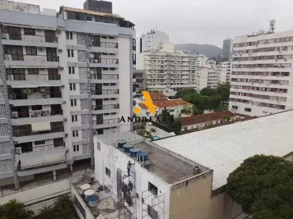 Imagem Botafogo - Rua São Clemente - vendo apto de 2 quartos - 1 suite - refomado R$905,000,00 - 1 vaga