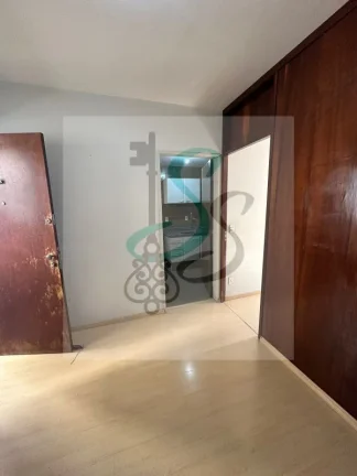 Imagem Apartamento à venda na Vila Itapura, Campinas/SP. Prédio com 10 andares, posição frente e sol da manhã, imóvel aceita pets, possui área de serviço, i