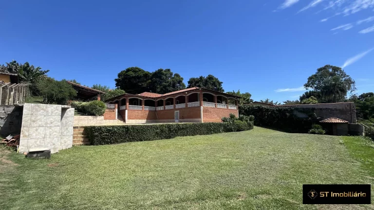 Imagem Chácara à venda em Atibaia c/ 4 dormitórios - 1.368m² por R$935.000!