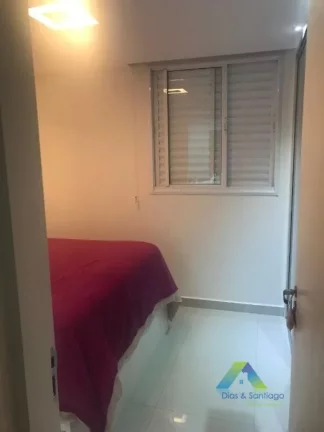Imagem Lindo Apartamento todo reformado ótima localização a 5 minutos da estação do metro Santos Imigrantes.