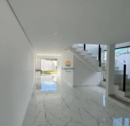 Imagem Casa com 4 dormitórios à venda, 152 m² por R$ 990.000 - Lundceia - Lagoa Santa/MG