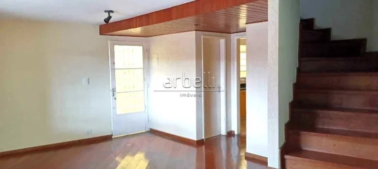 Imagem Sobrado com 192 metros quadrados, com 3 dormitórios sendo 1 suíte com hidromassagem, 1 lavabo, 1 q...