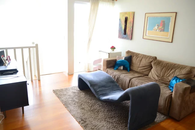 Imagem CASA com 3 dormitórios à venda com 280m² por R$ 1.300.000,00 no bairro Pineville - PINHAIS / PR