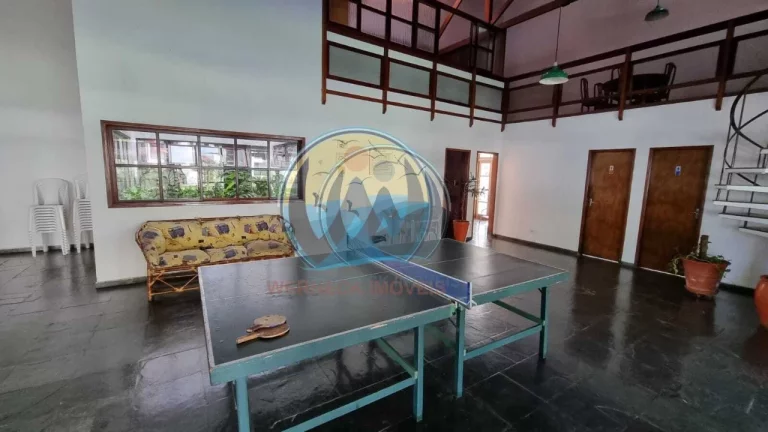 Imagem Imperdível Casa à Venda em Ubatuba-SP, Bairro Praia Grande, 3 Quartos, 1 Suíte, 4 Vagas de Garagem, 190m² de Área