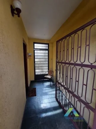 Imagem Sobrado com 3 Quartos e 3 banheiros à Venda, 151 m² por R$ 889.000