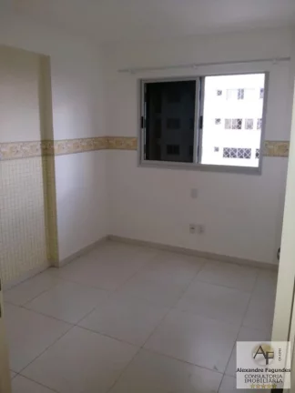 Imagem Apartamento para Venda em Goiânia, VILA ROSA, 3 dormitórios, 1 suíte, 2 banheiros, 1 vaga