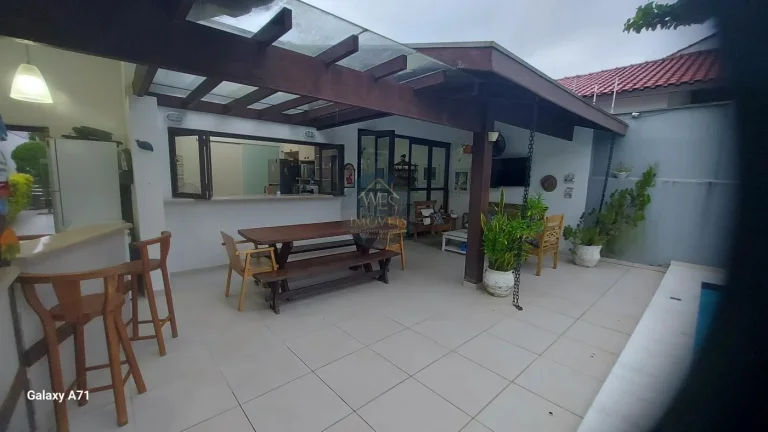 Imagem Casa para Venda em Itanhaém, Cibratel I, 5 dormitórios, 1 suíte, 3 banheiros, 3 vagas