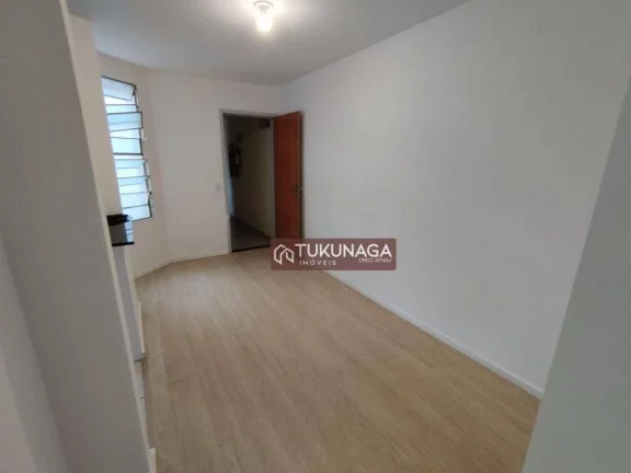 Imagem Apartamento com 2 dormitórios à venda, 39 m² por R$ 175.000,00 - Vila Galvão - Guarulhos/SP