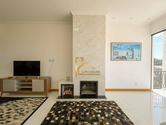 Imagem Casa dos Sonhos em Teresópolis – 4 Suítes, Área Gourmet , Piscina e Conforto na Barra do Imbuí